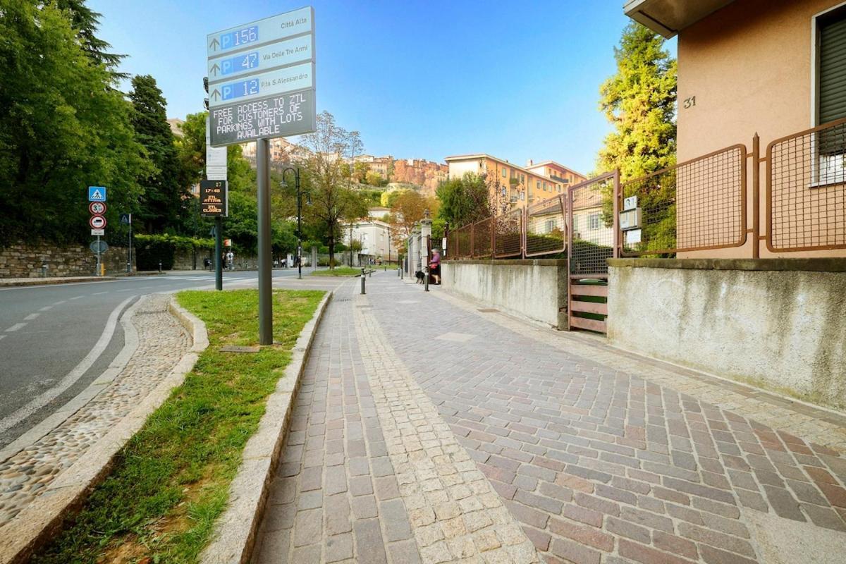 100M Dalla Funicolare Di Citta Alta- 10 Ospiti Бергамо Экстерьер фото