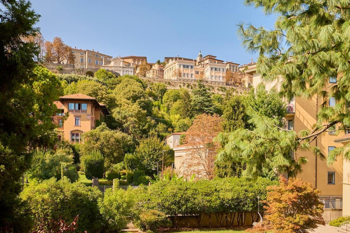 100M Dalla Funicolare Di Citta Alta- 10 Ospiti Бергамо Экстерьер фото